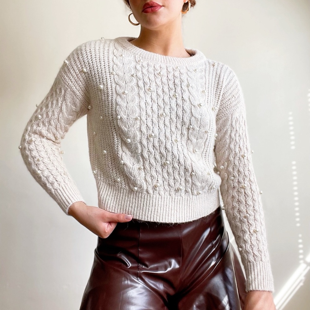 Abercrombie & Fitch Wool Cable Knit Crewneck Pearl Couquette Sweatshirt